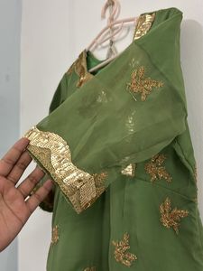 Updown Gown
