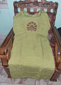 Affordable Green KURTI For DAILYWEAR