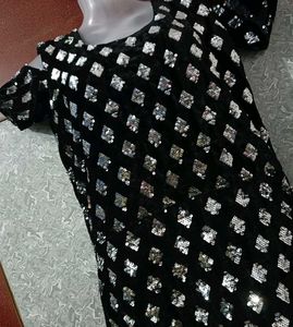 Stylish and Trendy Black  🖤 Gown