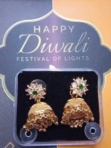 Free Jhumkha! Haaram With 2 Set Earrings