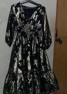 Zudio Small Size Elegant Black & Gold Dress