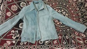 Mango Denim Jacket – Size S | Great Condition ✨