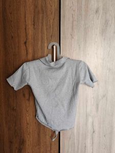 Stylish Grey Top 🩶