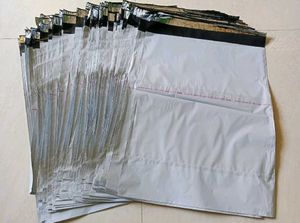 25 Shipping Bags All Size