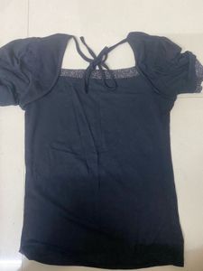 Graphic Print Puff Sleeve Top