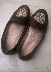 kashmiri style Embroidered bellies