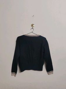 Korean sweater