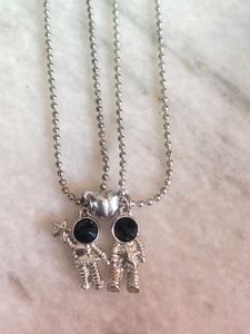 BFF OR COUPLES NECKLACE