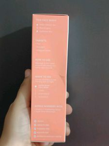 Foxtale Super Glow Facewash
