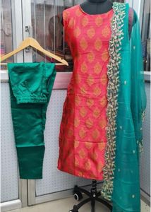 Elegant Kurta Set
