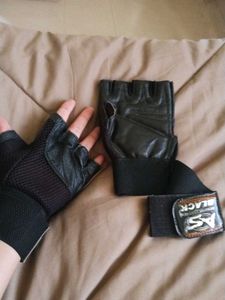 AS Black Gym Gloves