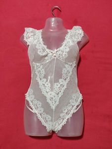 White Floral Lace Bodysuit Size: M