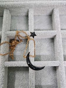 Rose Gold Chain Pendent @ 160