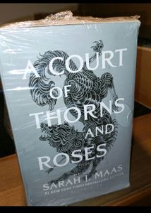 Sarah J Maas A Court Of Thorns And Roses