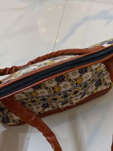 B1 - Handbag For Women/ Madhubani Print Style
