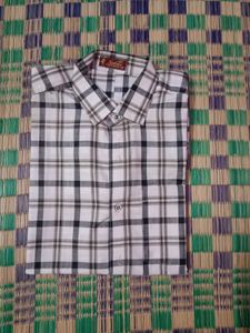 Stylish Plaid Button-Down Shirt