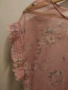 ZARA BEAUTIFUL MESH TOP