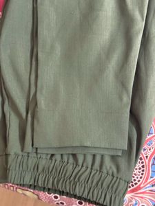 High Rise Tapered Fit Pants