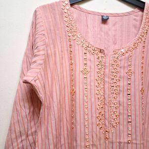 Elegant Pink Striped Kurta