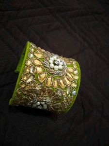 Floral Bangle Bracelet
