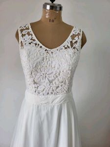 Elegant White Lace Wedding Dress