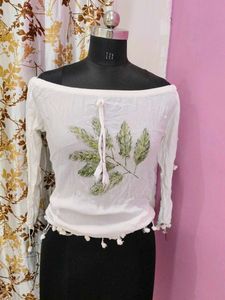 Off-Shoulder Leaf Print Top
