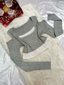 🤍Gray Cold Shoulder Crop Top🤍