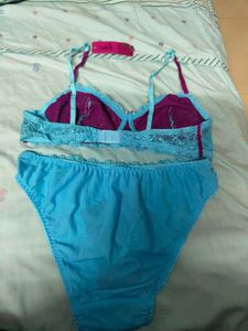 Lace Bra &amp; Panty Set