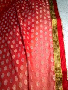 RED 🍒 AND BEIGH NET SAREE