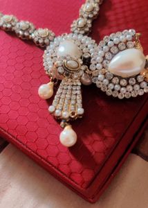 White Stone Jewellery Set