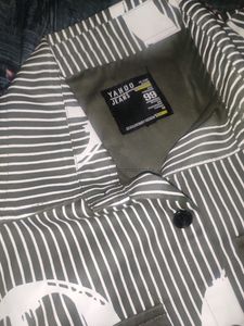 Mens Shirt Mene Ise Ek Bhi Baar Nhi Phena H