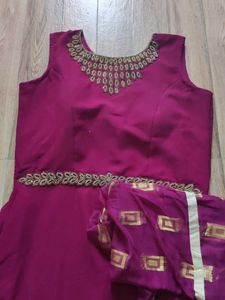 maroon gown with dupatta