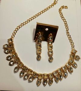 Kundan Necklace Set