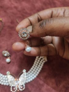 Pearl Butterfly Necklace Set