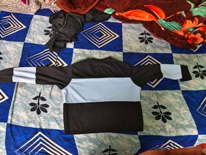 Stylish Color Block Sweatshirt