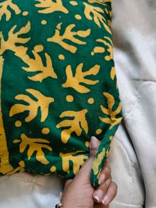 Pillow But Read Description