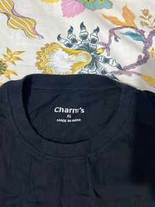 Cham&#39;s Graphic Tee