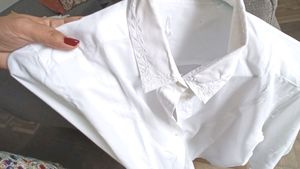 Embroidery Collar