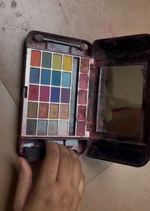 Used Eyeshadow Palette
