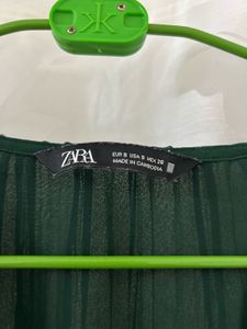 💥PRICE DOWN💥Zara Emerald Green midi Dress