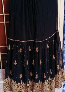 Garara Suit