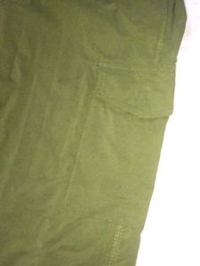 Green Joggers Pant New Never Used Have Many Pocket
