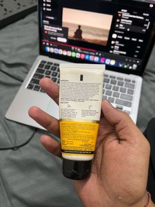 Dr. Sheth&#39;s Kesar &amp; Kojic Acid Sunscreen