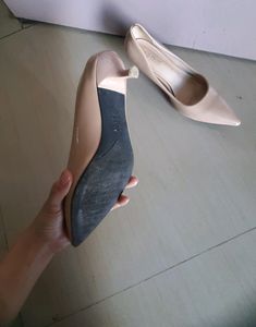 Beige Trendy Korean Pointed Heel