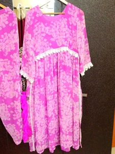 Floral Kurta Set🩷🩷🩷