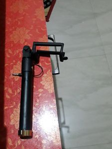 NEW SELFIE STICK BLACK COLOR ACCHA HAI
