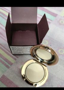 Charlotte Tilbury Compact