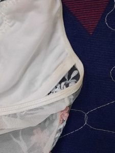 URBANIC Floral Lace Bra