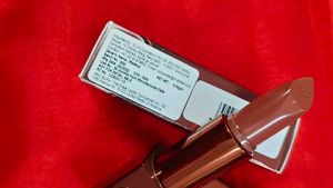 Too Faced Cocoa Bold Lipstick