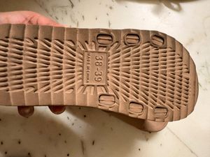 Chic Buckle Slides